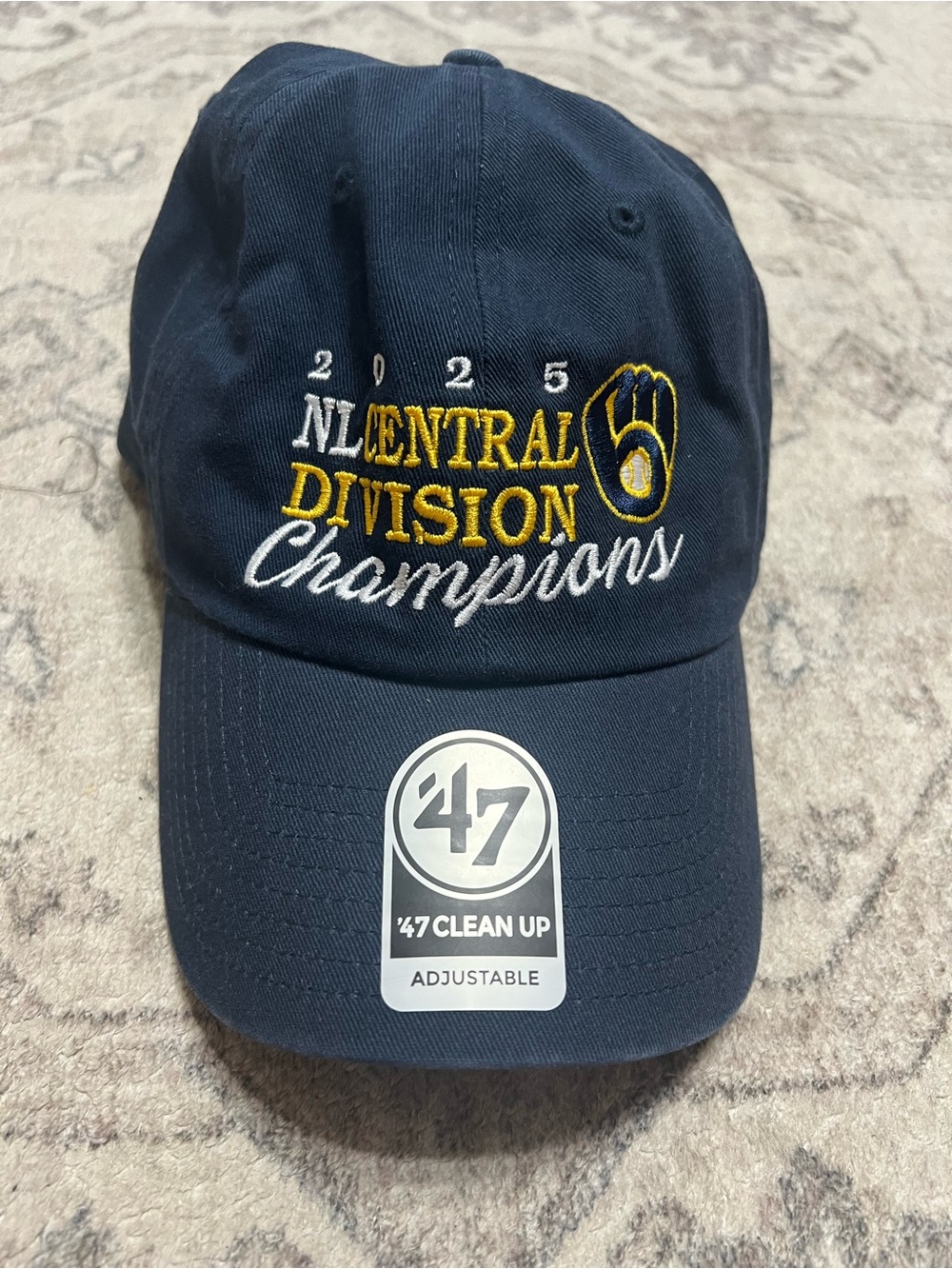 Milwaukee Brewers '47 2025 NL Central Division Champions Clean Up Adjustable Hat